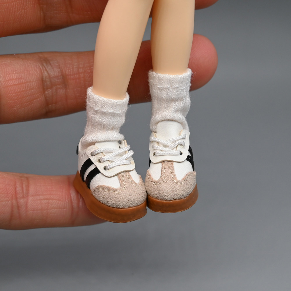German Training Sneakers Casua - огляд і ціна Sneaker Care Accessories